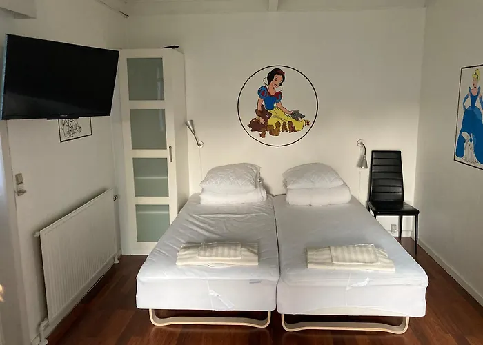Family Friendly - Give * Billund